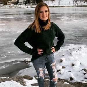 Meet your Posher, Melissa